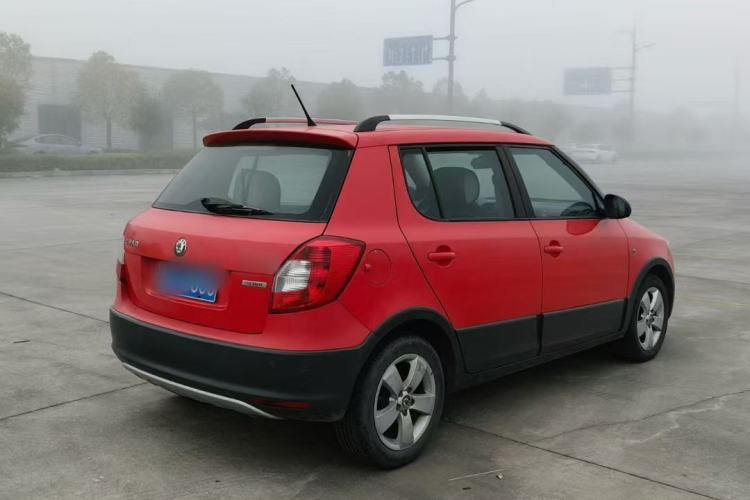 Used Skoda Fabia 2012 1.6L Scout
