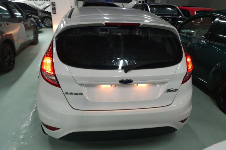 Used Ford Fiesta 2013 Hatchback 1.5L Automatic Fashion Edition