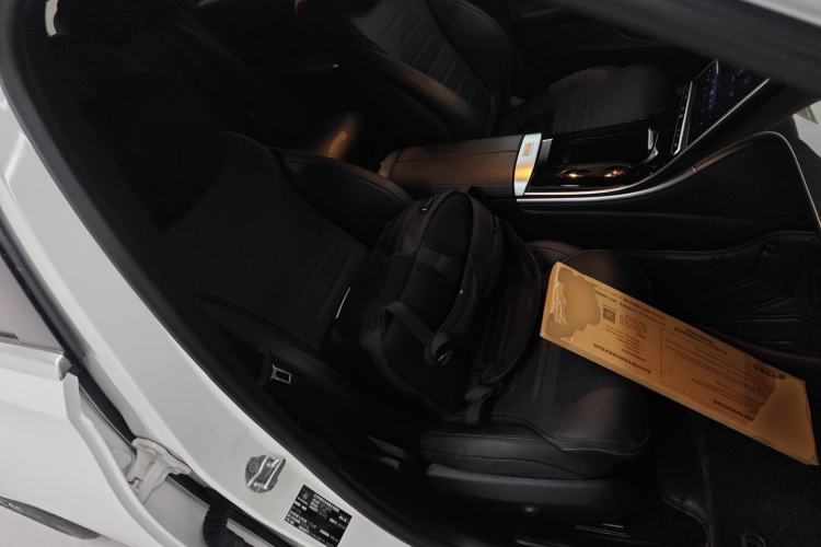 Used Mercedes-Benz C-Class 2023 Revised C 200 L Sport Edition
