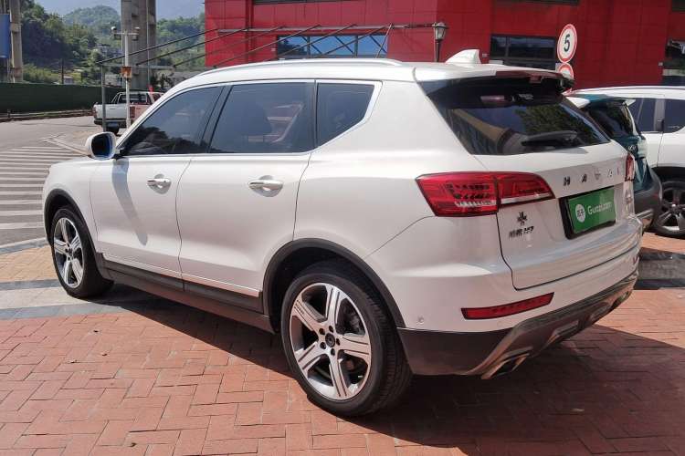 Used Haval H7 2017 Red-Label H7 2.0T Automatic Prestige Model
