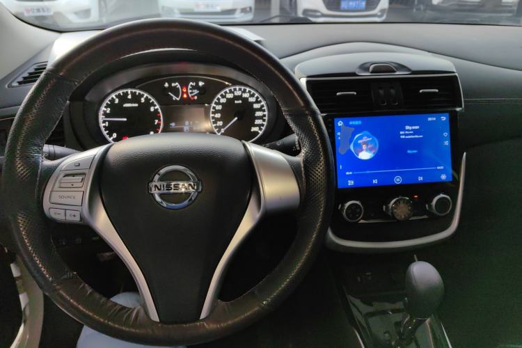 Used Nissan Tiida 2021 1.6L CVT Cool Edition
