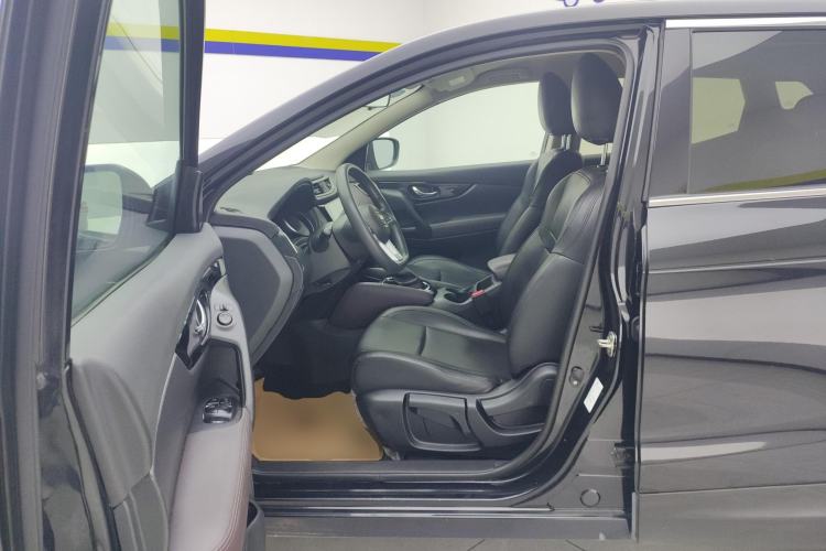 Used Nissan Qashqai 2019 2.0L CVT Smart Enjoyment Version
