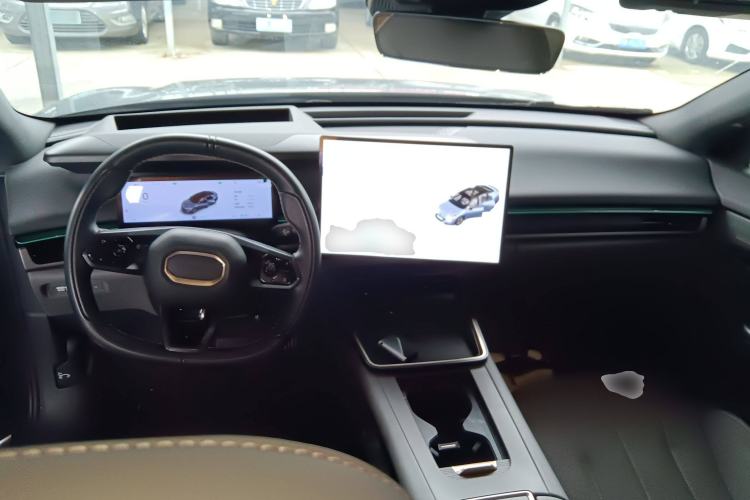 Used Lynk & Co 07 2024 EM-P 126 Long-Range Ultra
