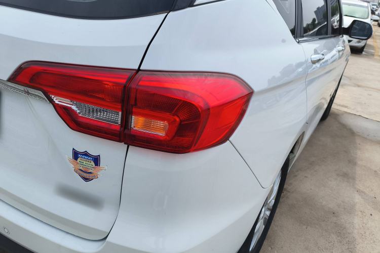 Used Haval M6 2019 1.5T Manual Two-Wheel Drive Elite Version China VI Standard
