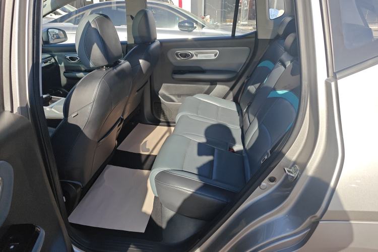 Used AION Y 2022 Plus 70 Tech Edition
