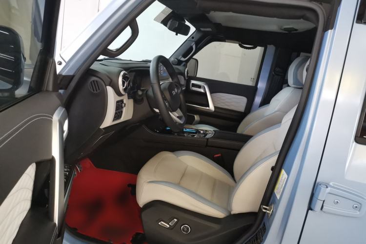 Used  BJ40 2023 2.0D Automatic Four-Wheel Drive Blade Hero Edition Adventurer Type
