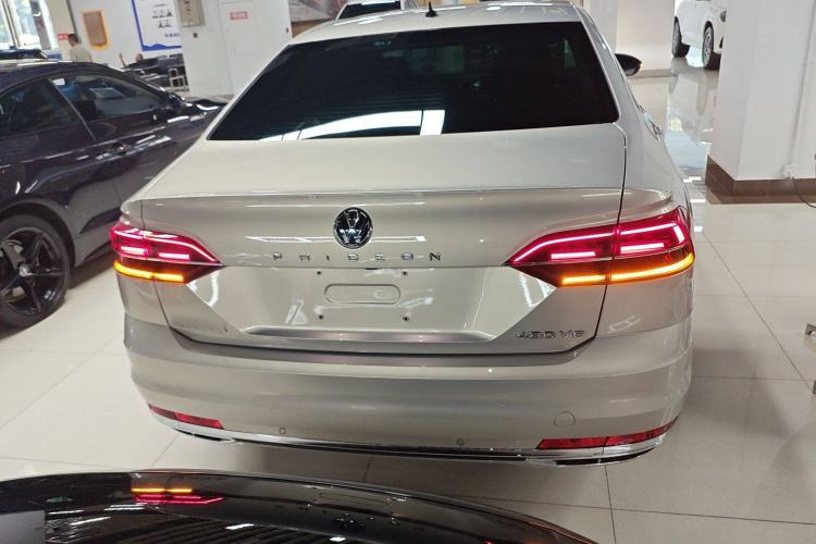 Used Volkswagen Phideon 2018 Revised Version 380TSI Two-Wheel Drive Business Edition