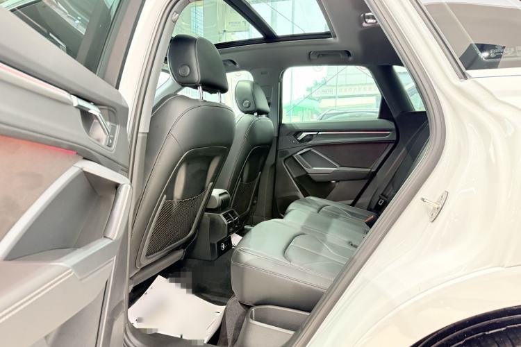 Used Audi Q3 2024 35 TFSI Fashion Dynamic Edition
