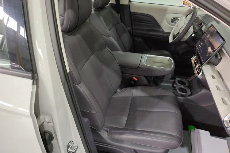 Used Leapmotor B10 2025 510 Joyful Edition
