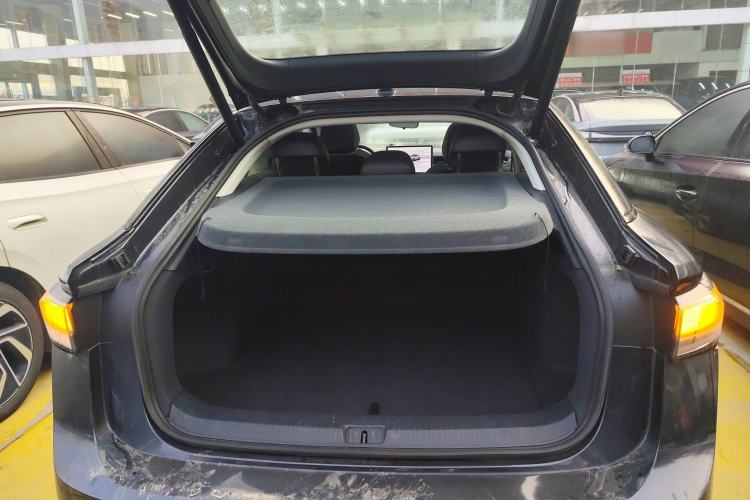 Used Volkswagen ID.7 VIZZION 2024 AIR model
