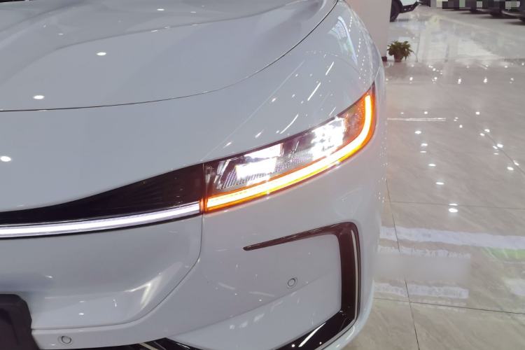 Used VOYAH PASSION 2023 Four-Wheel Drive Flagship Edition