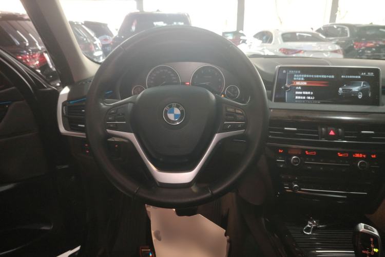 Used BMW X5 2017 xDrive28i
