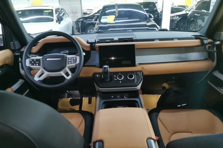 Used Land Rover Defender 2024 110 3.0T P400 X-DYNAMIC HSE
