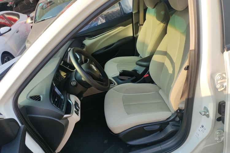 Used Buick GT 2019 15T Dual-Clutch Advanced Version China VI Standard
