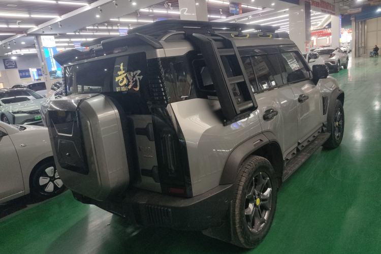 Used JETOUR Traveler 2023 2.0T All-Wheel Drive CrossPRO+
