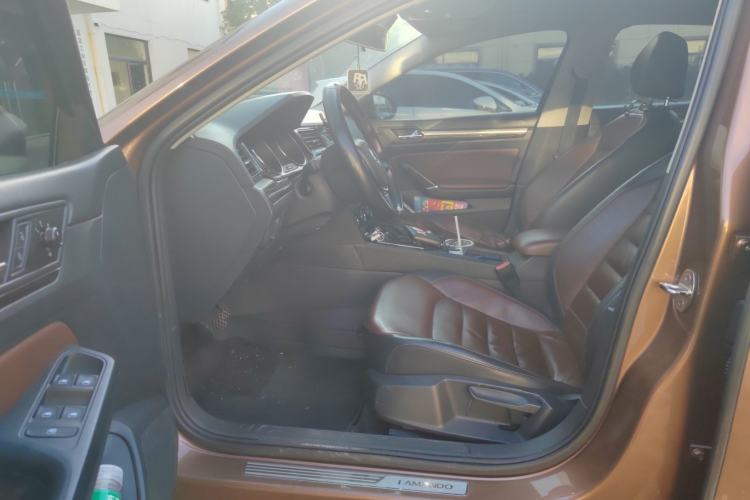 Used Volkswagen Lamando 2015 330TSI DSG Comfort Edition
