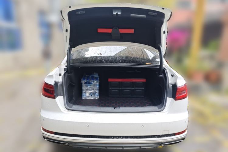 Used Audi A4L 2019 40 TFSI Fashion Edition China VI Emission Standard
