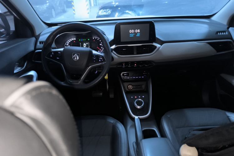 Used Baojun 510 2017 1.5L Automatic Fashion Model