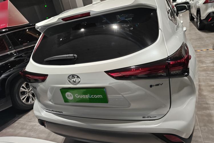 Used Toyota Highlander 
