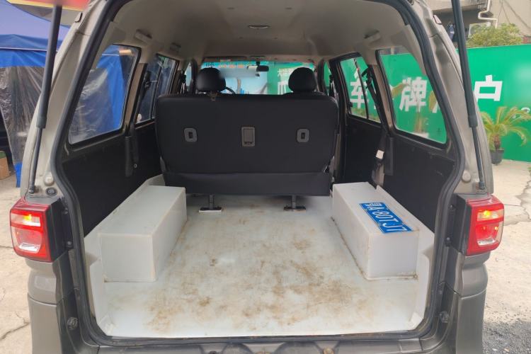 Used FORTHING Lingzhi 2018 M3 1.5L 5-Seat Base Model