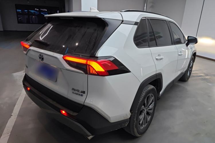 Used Toyota RAV4 2023 Dual-Engine 2.5L E-CVT Two-Wheel Drive Elite Plus Edition
