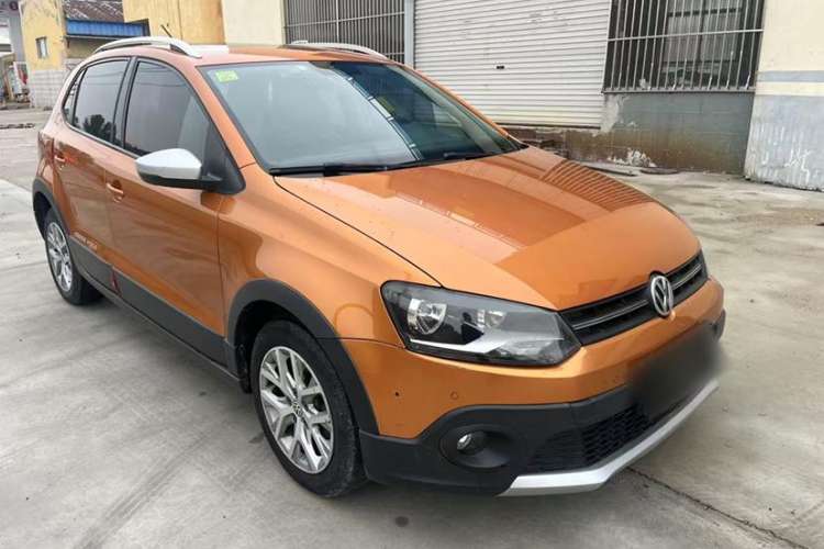 Used Volkswagen Polo 2014 1.6L Cross Polo Manual
