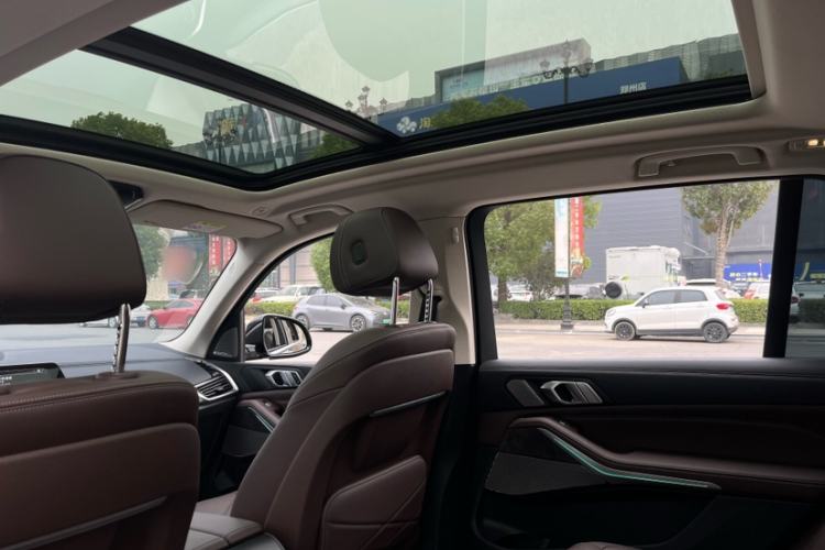 Used BMW X5 2022 Restyled xDrive 30Li Luxury Version M Sport Package
