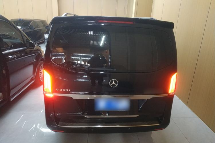 Used Mercedes-Benz Vito 2018 2.0T Business Version China VI Emission Standard
