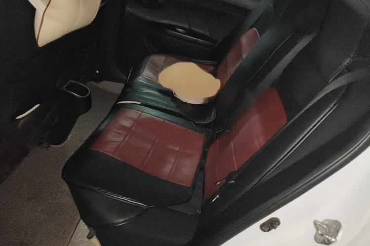 Used Toyota YARiS L 2017 1.5E CVT Dynamic Edition
