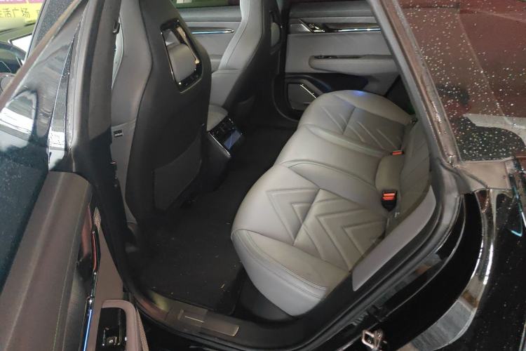 Used Zeekr 001 2023 WE Edition 86 kWh
