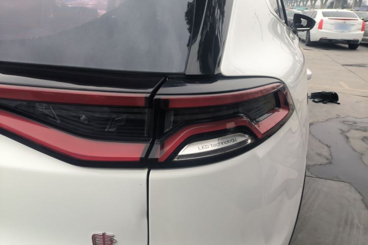 Used BYD Tang 2018 2.0T Automatic SmartConnect Prestige 7-Seater China V Standard