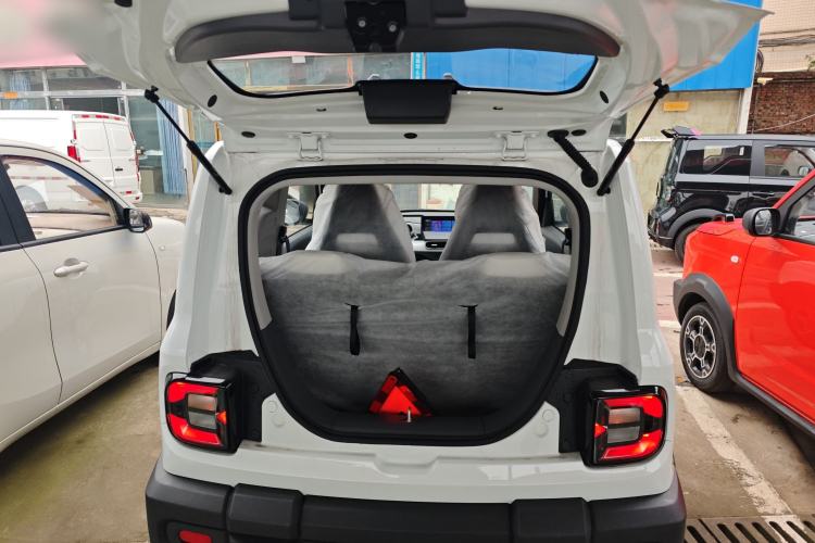 Used  Panda 2025 210km Panda Rider
