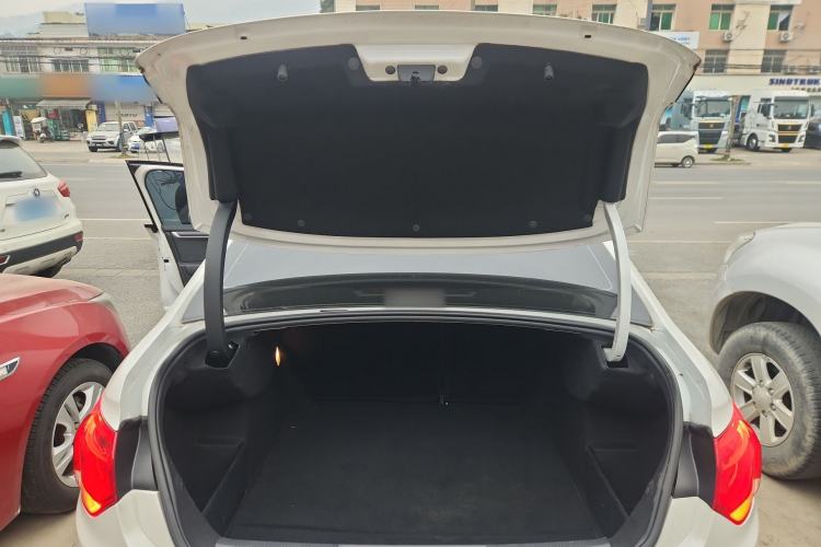 Used Citroen C4L 2014 1.8L Intelligent Drive Automatic Dynamic Model
