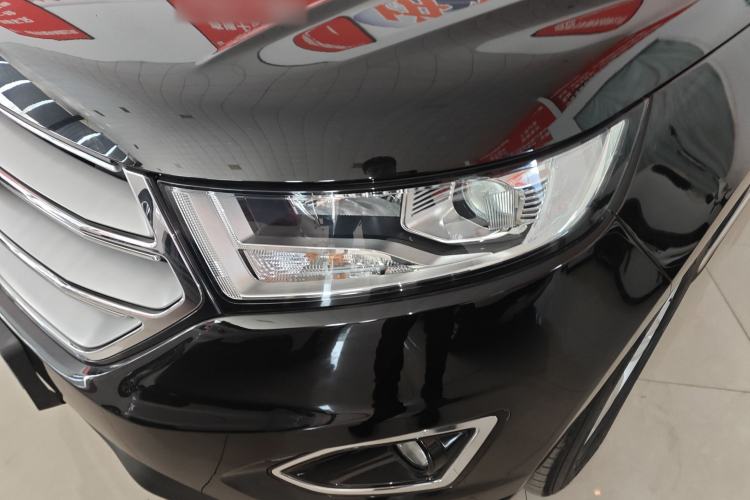 Used Ford Edge 2018 EcoBoost 245 Two-Wheel-Drive Platinum Edition 7-Seater China V Emission Standard