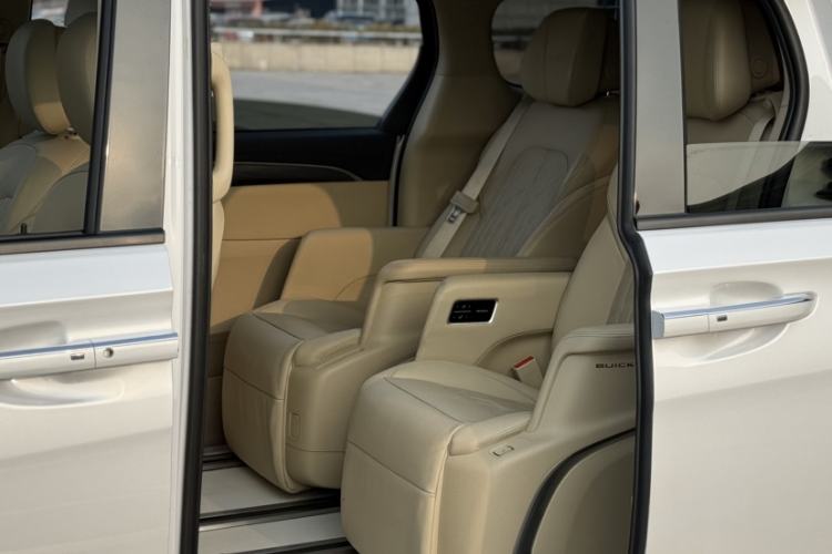 Used Buick GL8 2023 ES Lu Zun Luxury Model