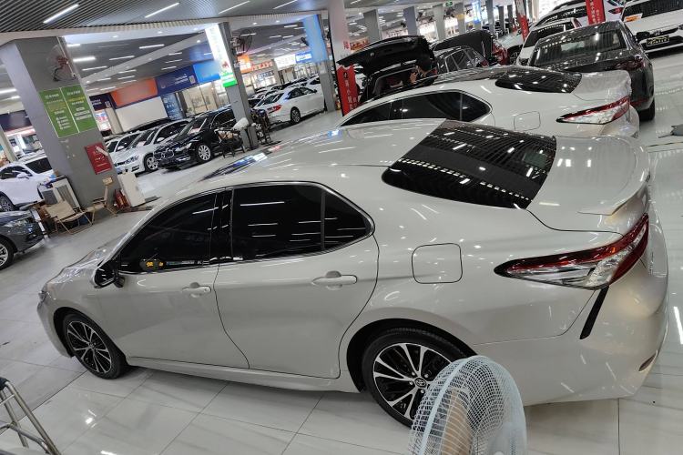 Used Toyota Camry 2019 2.5S FENGSHANG Version China VI Standard
