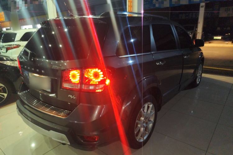 Used Dodge Journey 2015 2.0TD Four-Wheel Drive Luxury Edition
