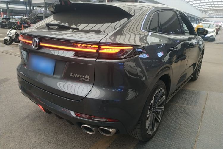 Used Changan UNI-K 2021 2.0T All-Wheel Drive Prestige Version
