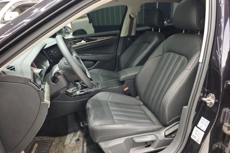 Used Volkswagen Passat 2020 Revised Version 280TSI Business Edition China VI Standard
