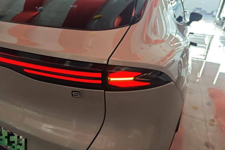 Used  S05 2024 510 Plus Pure Electric Version
