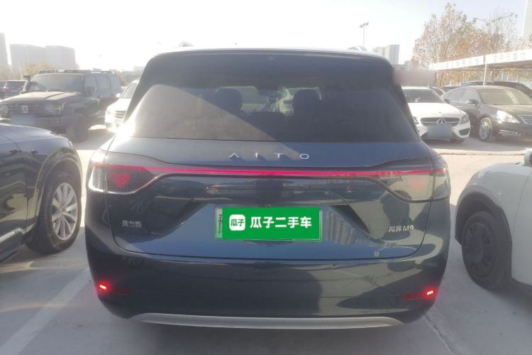 Used Hima AITO M9 2024 Range-Extended Ultra Version 52 kWh 5-Seater Model