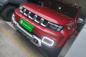 Used  BJ40 2019 PLUS 2.3T Automatic Four-Wheel Drive Premium Edition China VI