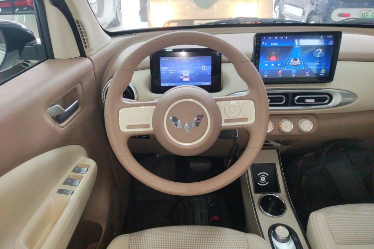 Used Wuling Hongguang MINIEV 2025 Four-Door Version Advanced Edition