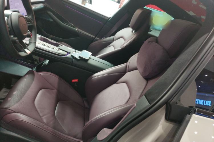 Used  SU7 2024 Four-Wheel Drive Ultra-Long Range Advanced Intelligent Driving Max Edition