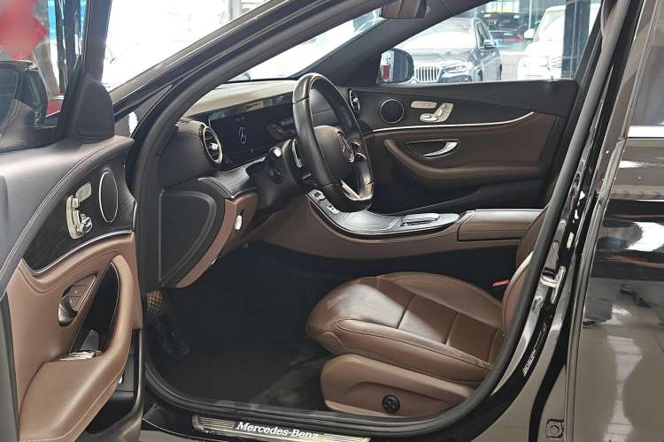 Used Mercedes-Benz E-Class 2021 Restyled E 300 L Sporty and Stylish Edition
