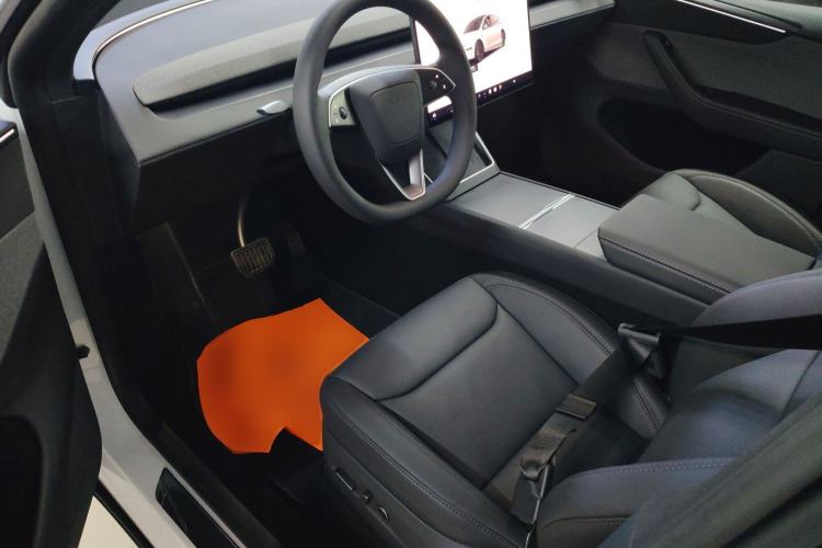 Used Tesla Model Y 