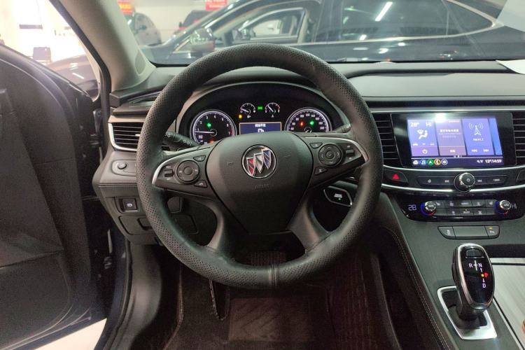 Used Buick LaCrosse 2022 552T Luxury Version
