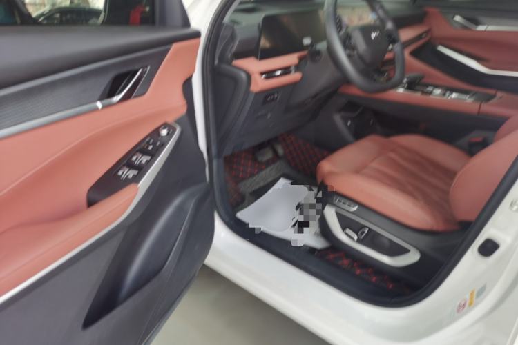 Used Changan CS75 PLUS 2024 3rd Generation Champion Edition 2.0T Intelligent Drive Performance Model
