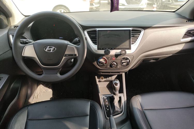 Used Hyundai Verna (new generation) 2016 1.4L Automatic Cool Edition GLS
