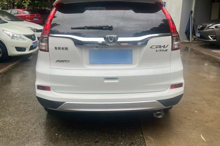 Used Honda CR-V 2015 2.0L two-wheel drive Fashion Edition